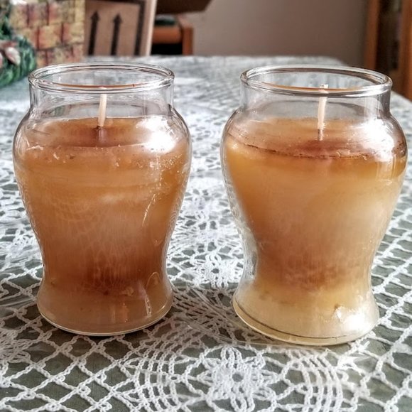 Set of small 3 oz Candles in Glass Containers. - Vanilla Hazelnut Scent - Picture 1 of 2